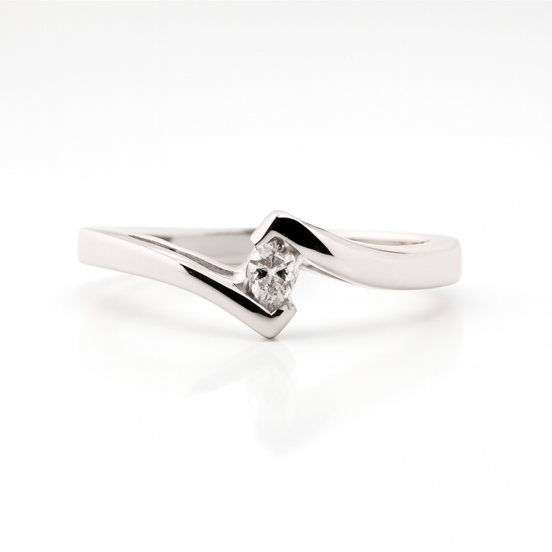 Bague de fiançailles de style tension 14KW avec un diamant de 0,06 ct