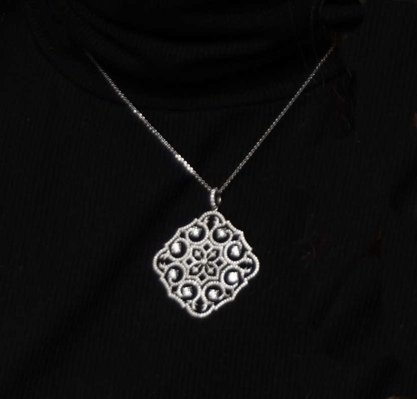 18 Karat White Gold Adorned With A captivating 2.82ct Diamond Necklace - Pendants - 18 Karat White Gold Adorned With A captivating 2.82ct Diamond Necklace - Omni Jewelcrafters