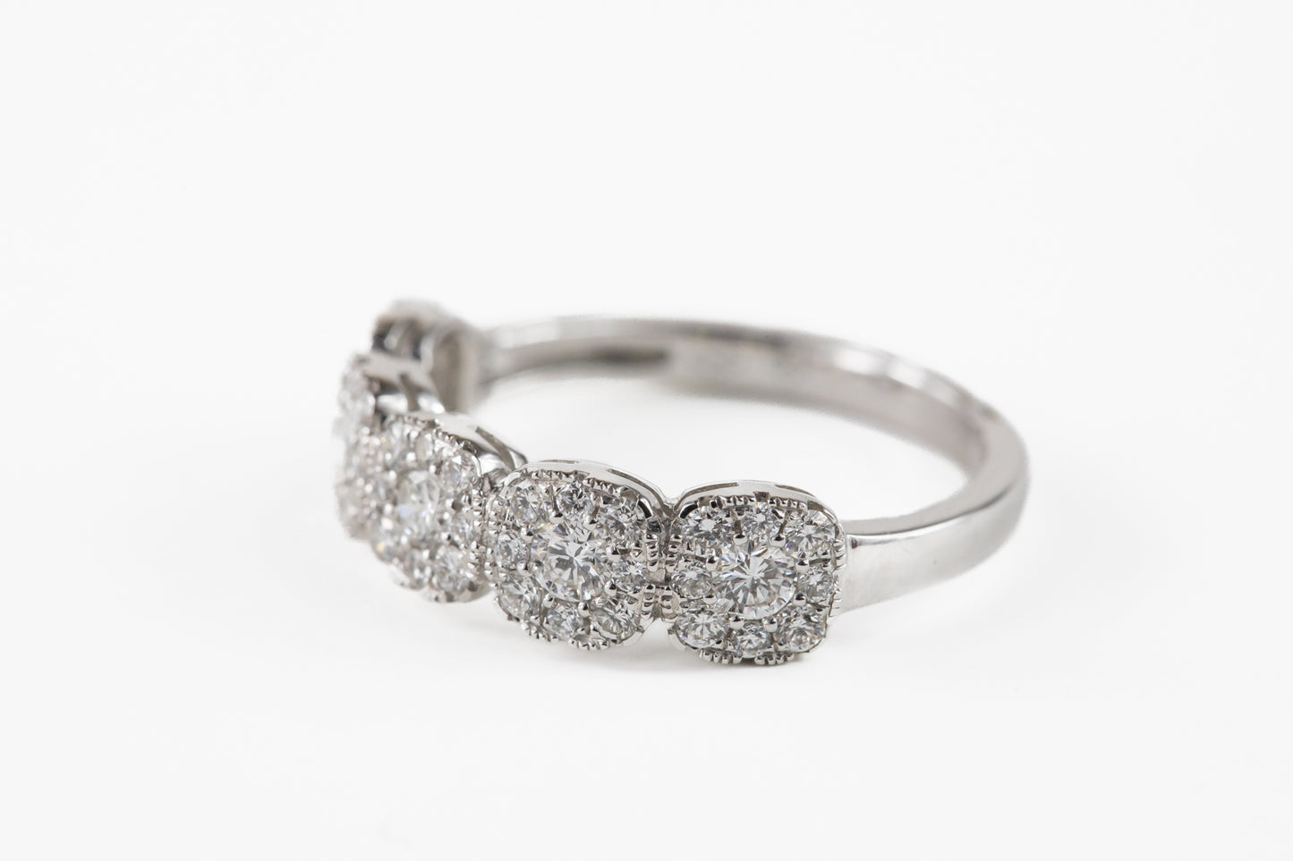 Diamond Cluster in 18kt White Gold Dinner Ring