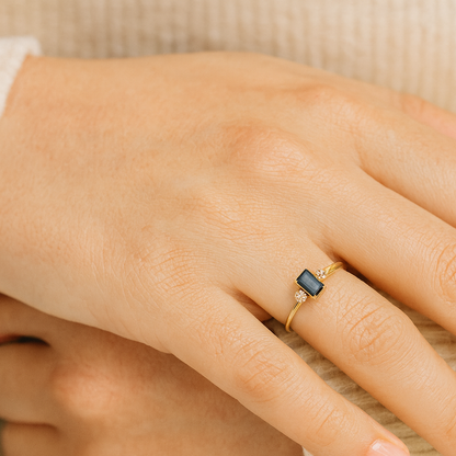 Bague en or jaune 14 carats avec saphir bleu véritable et diamant blanc de 0,62 carat 