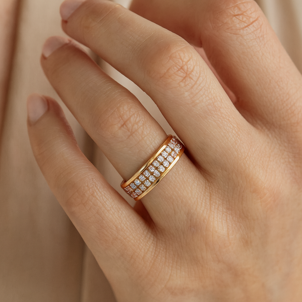 10KY Anniversary Ring With 0.6ct Natural Diamonds as Centered Stones