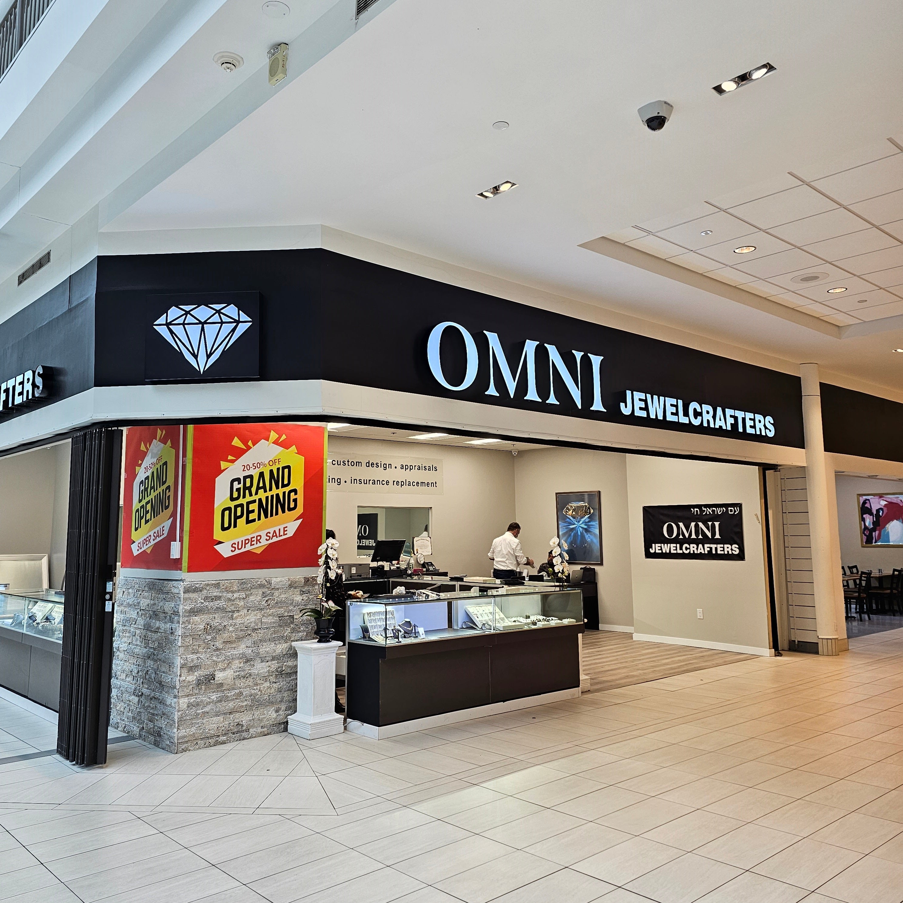 Jewelry stores near clearance me that are open