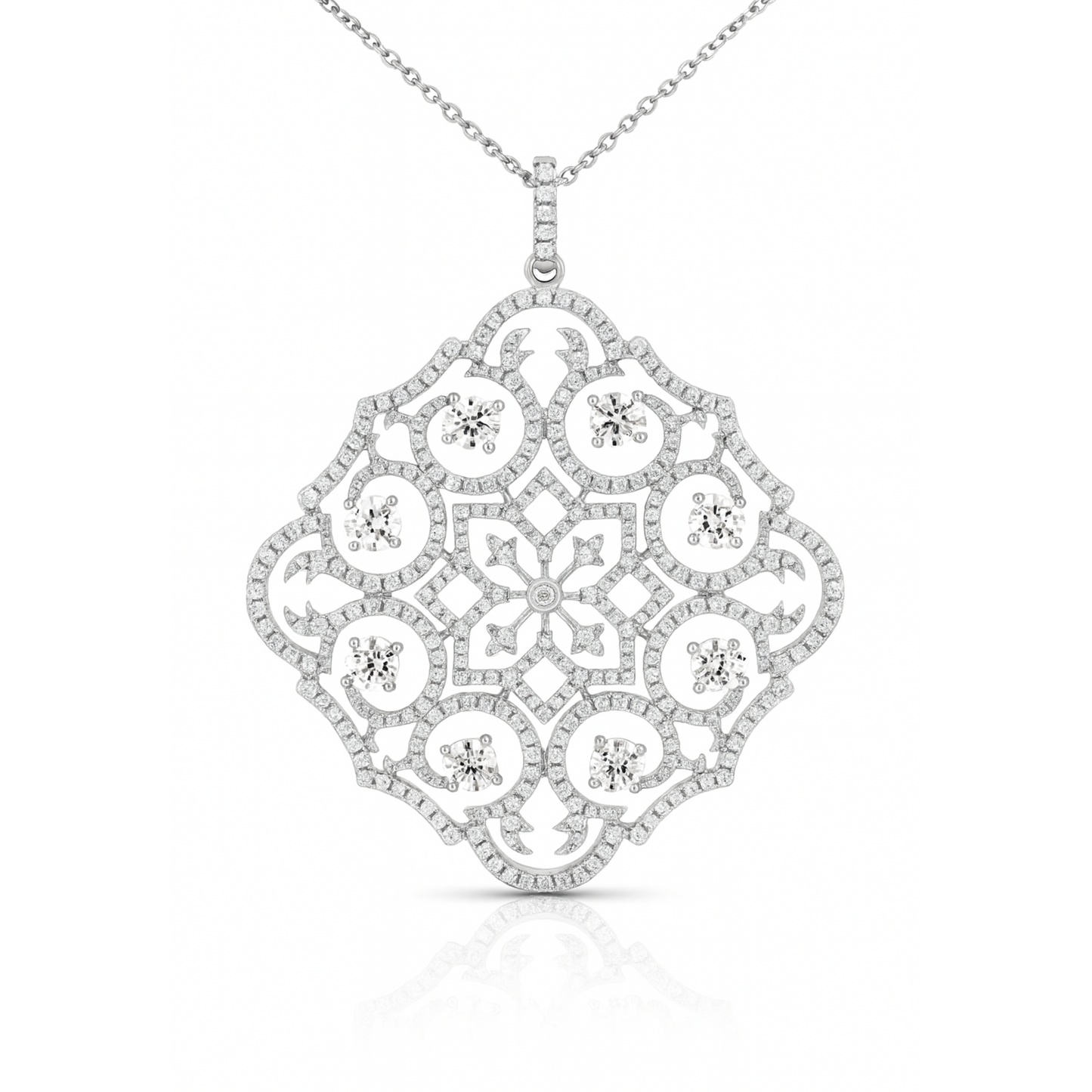Collier en or blanc 18 carats orné d'un captivant collier en diamant de 2,82 ct 