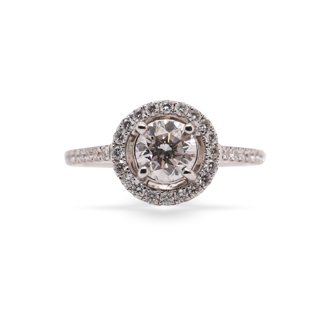 Round shaped Diamond Ring