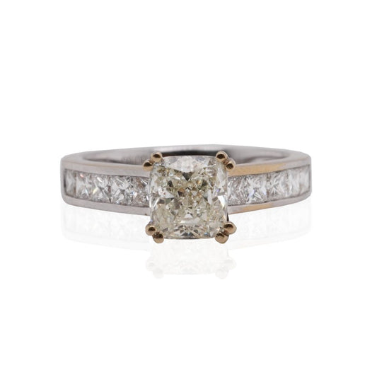 18KW Engagement Ring with 1 1.05ct VVS2 Diamond and 10 0.70ct Side Stones and 12 0.05ct Side Stones