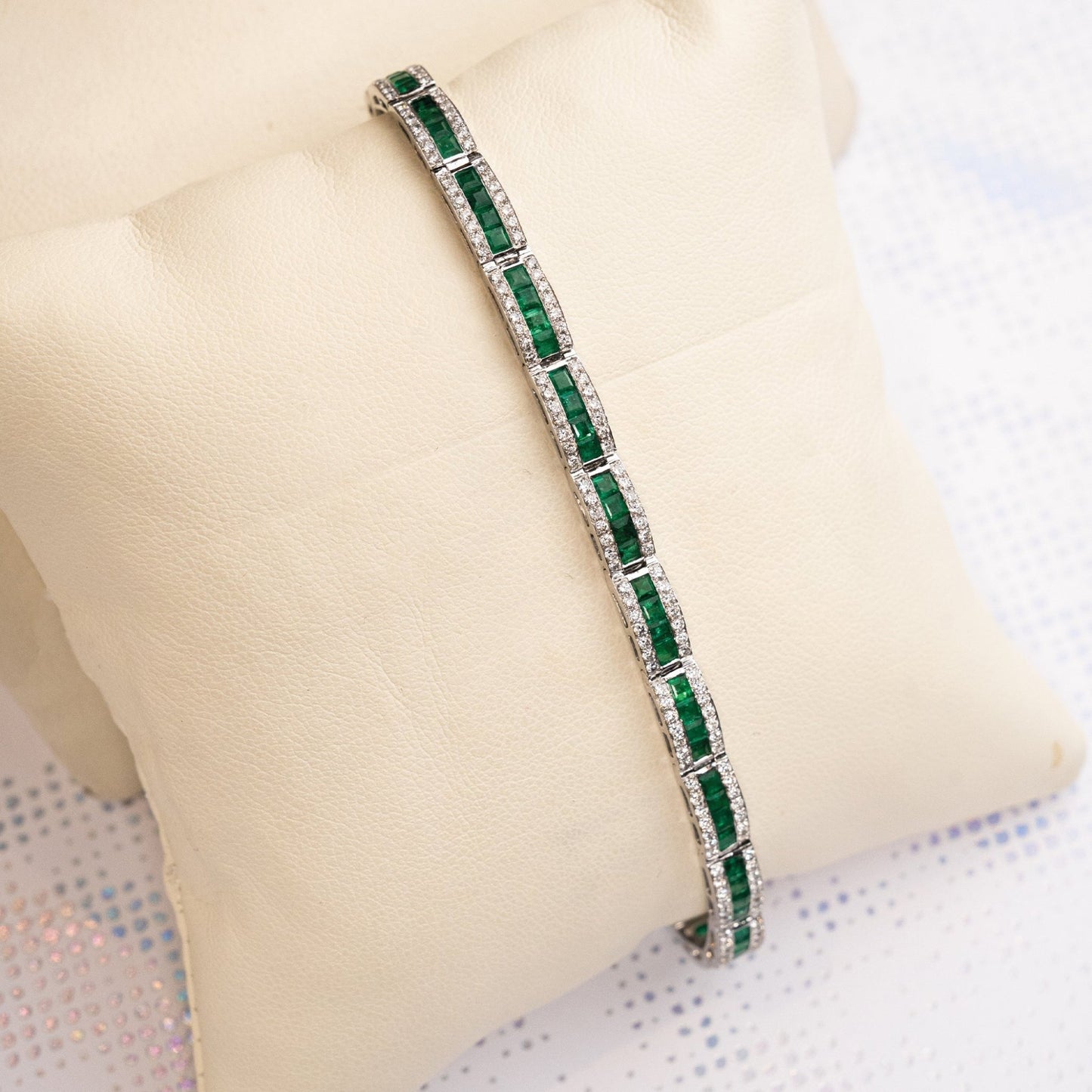 Emerald and Natural Diamond Tennis Bracelet in 18k Solid White Gold - Bracelets - Emerald and Natural Diamond Tennis Bracelet in 18k Solid White Gold - Omni Jewelcrafters