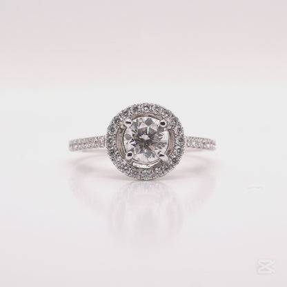 Round shaped Diamond Ring