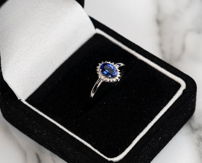 Lady Diana Oval Tanzanite & Diamond ring 14k white gold 0.86 ctw